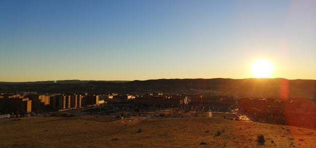 Atardecer sobre el barrio de Villarromán, en Cuenca.