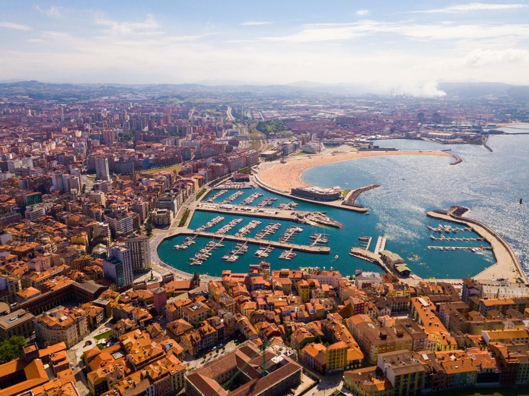 Gijón en una vista aérea.