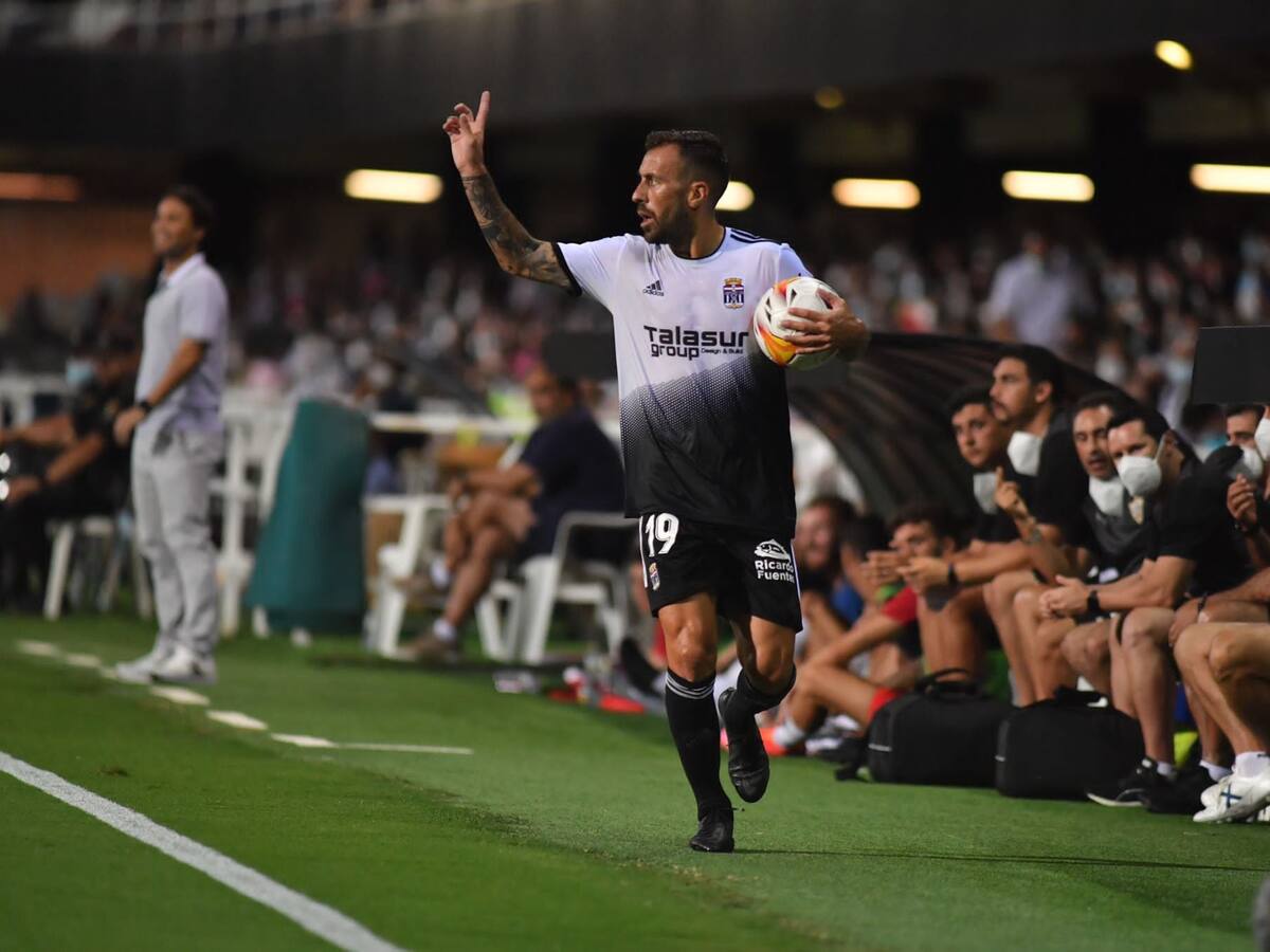 El Efesé enseña la puerta de salida a Antonio Luna