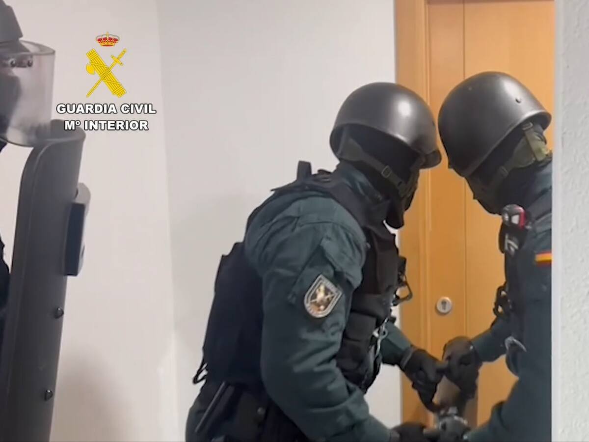Detenidos en Madrid y Parla por robar en chalés de toda la región
