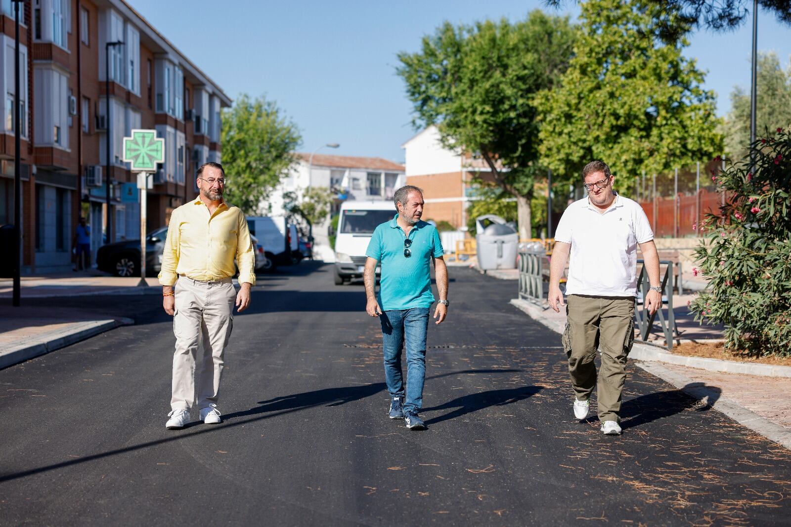 El alcalde de Colmenar Viejo, Carlos Blázquez, y los concejales Felipe Mansilla y Agustín de la Fuente
