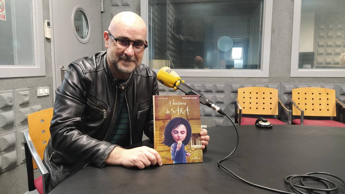 Entrevista al escritor Francisco Castro en Hoy por Hoy Vigo