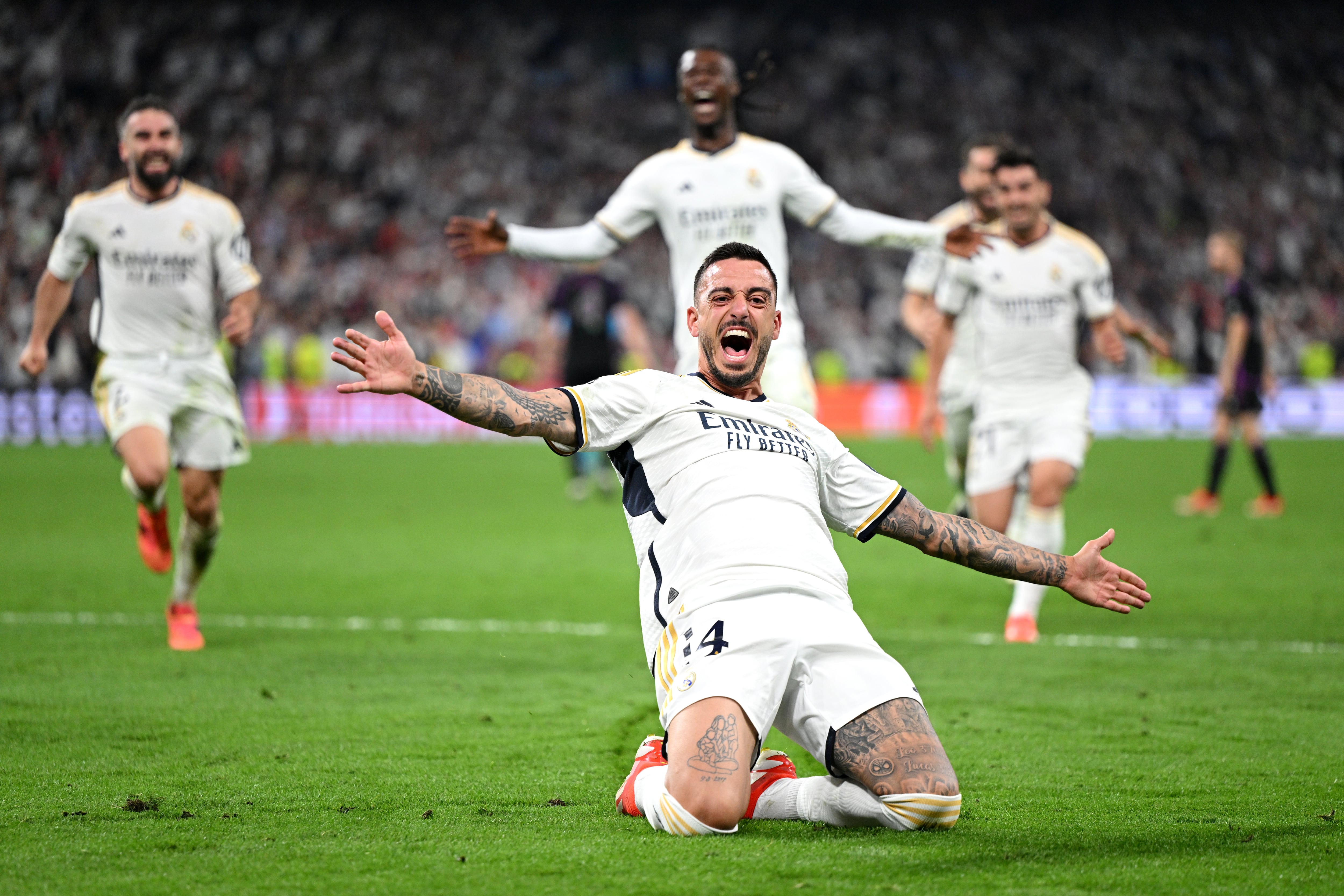 Joselu celebra su gol ante el Bayern de Múnich