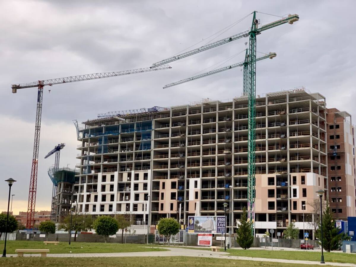 Las viviendas nuevas crecen un 40% en Málaga y disparan la inversión privada