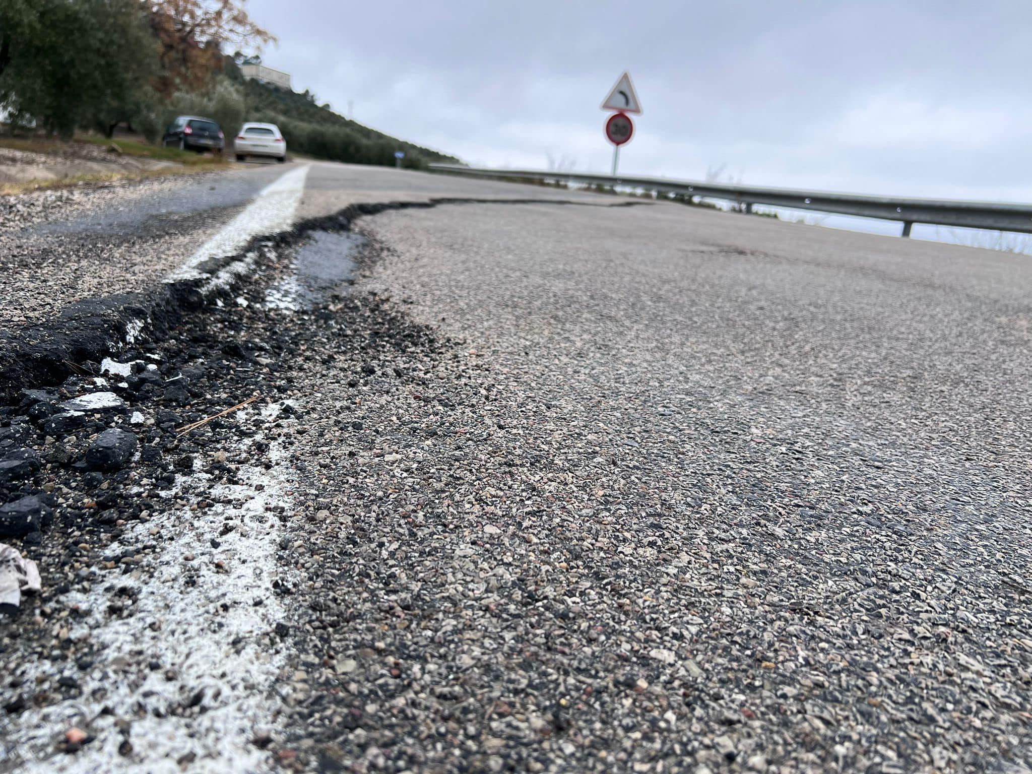 Carretera de Iznatoraf