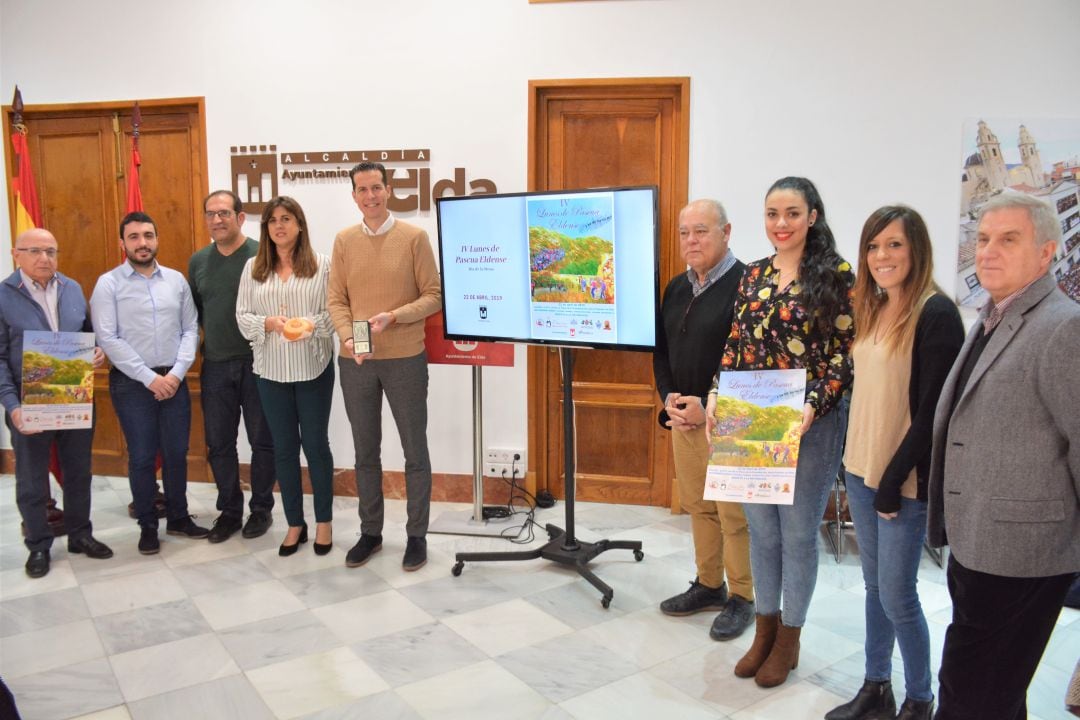 Elda vuelve a celebrar el lunes de Pascua eldense