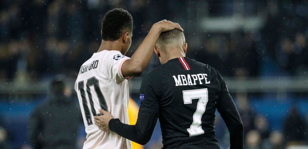 Rashford y Mbappé, durante un encuentro entre el PSG y el Manchester United