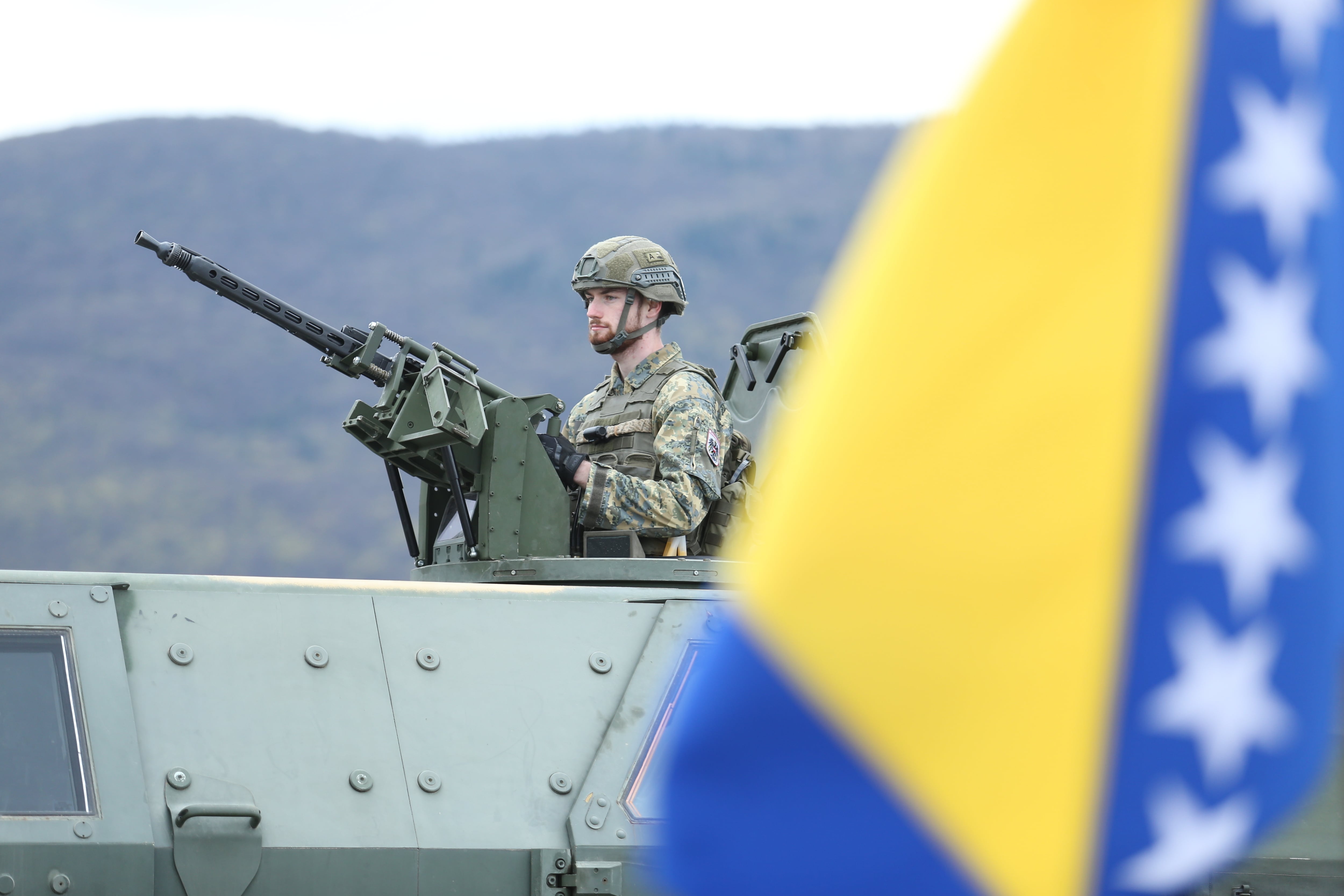 Soldados de la misión de paz internacional en Bosnia desplegados en Sarajevo el pasado mes de abril