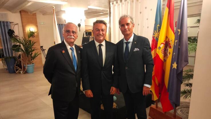 Toni Marí, nuevo presidente del Rotary Club Jávea