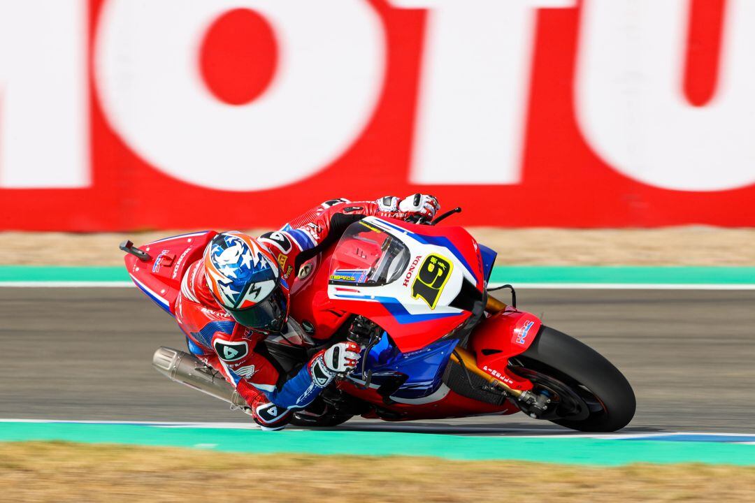 Alvaro Bautista durante los entrenamientos del viernes