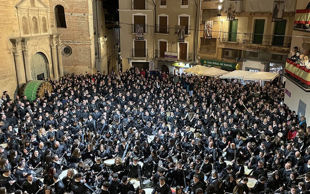 Albalate del Arzobispo en el acto de Romper la Hora