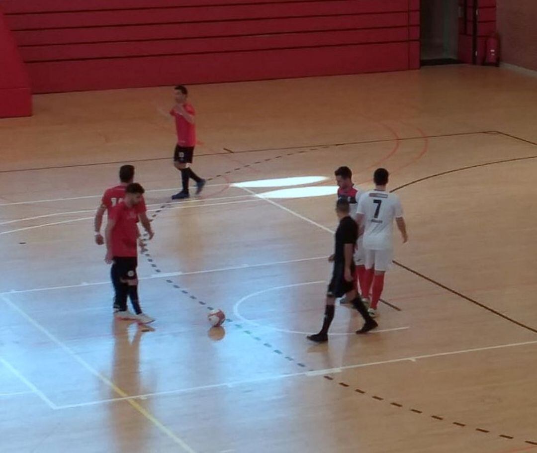 El Nueva Elda sigue teniendo desviado el punto de mira