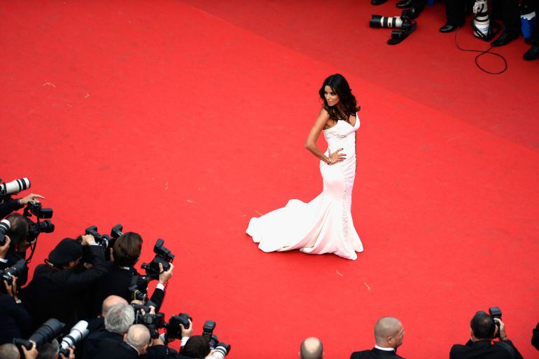 Eva Longoria en la alfombra roja.