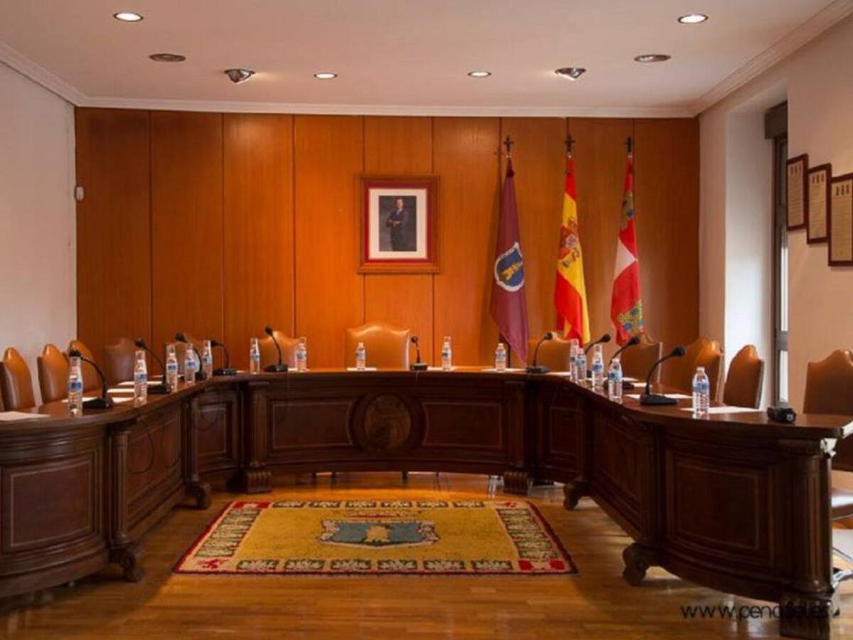 El Ayuntamiento de Peñafiel saca adelante las tres cuestiones planteadas en el pleno