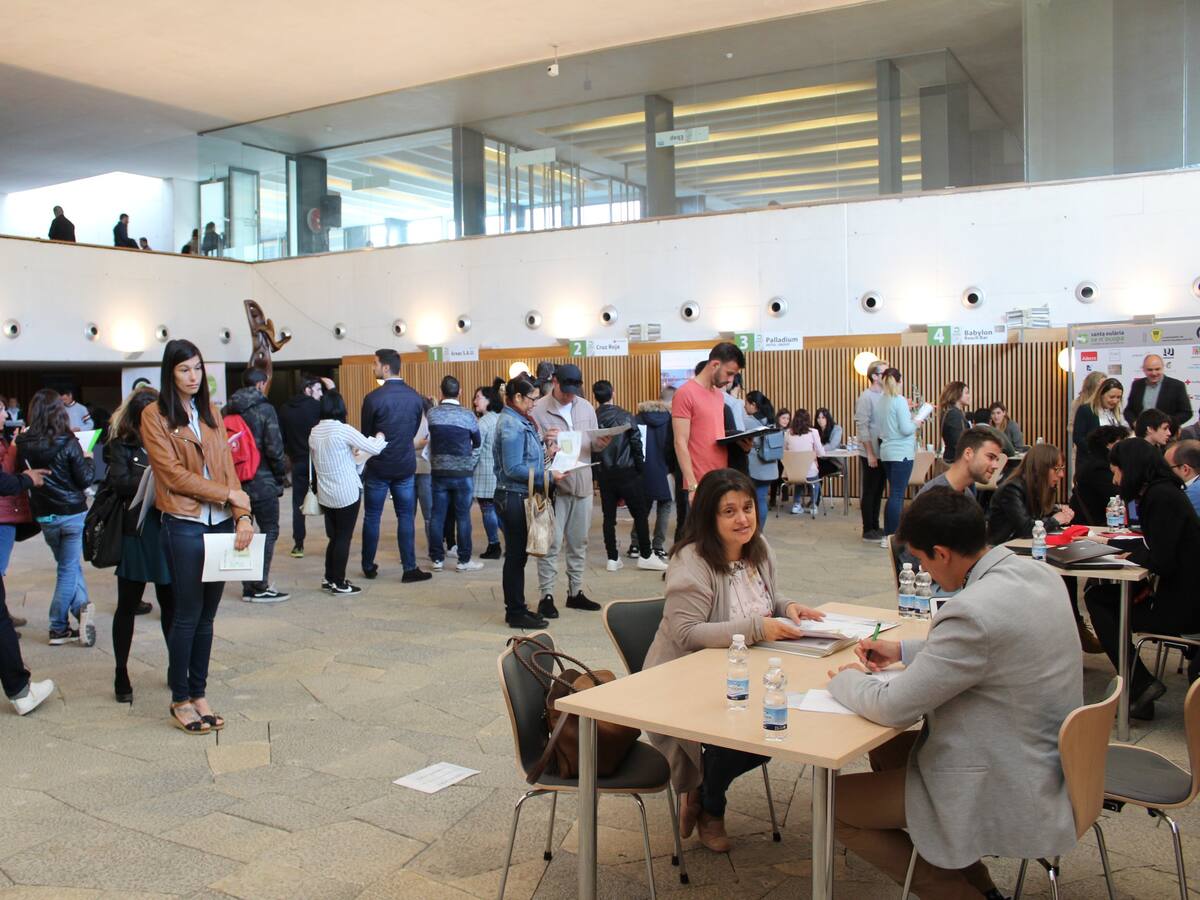 Santa Eulària se n'Ocupa ofrecerá más de 2.700 puestos de trabajo en dos días de entrevistas exprés