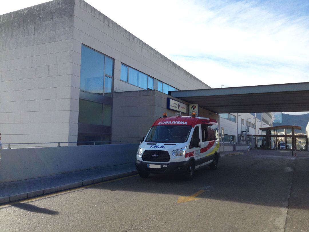 Imagen de archivo de la entrada por urgencias del hospital Virgen de los Lirios