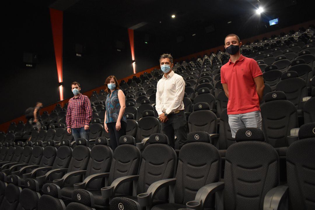 Colaboración del Ayuntamiento de Petrer y Cines Yelmo para apoyar al sector