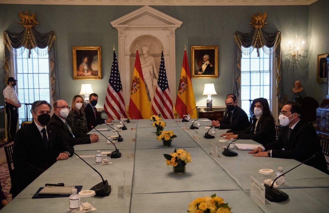 Imagen del encuentro entre José Manuel Albares y Antony Blinken en Washington