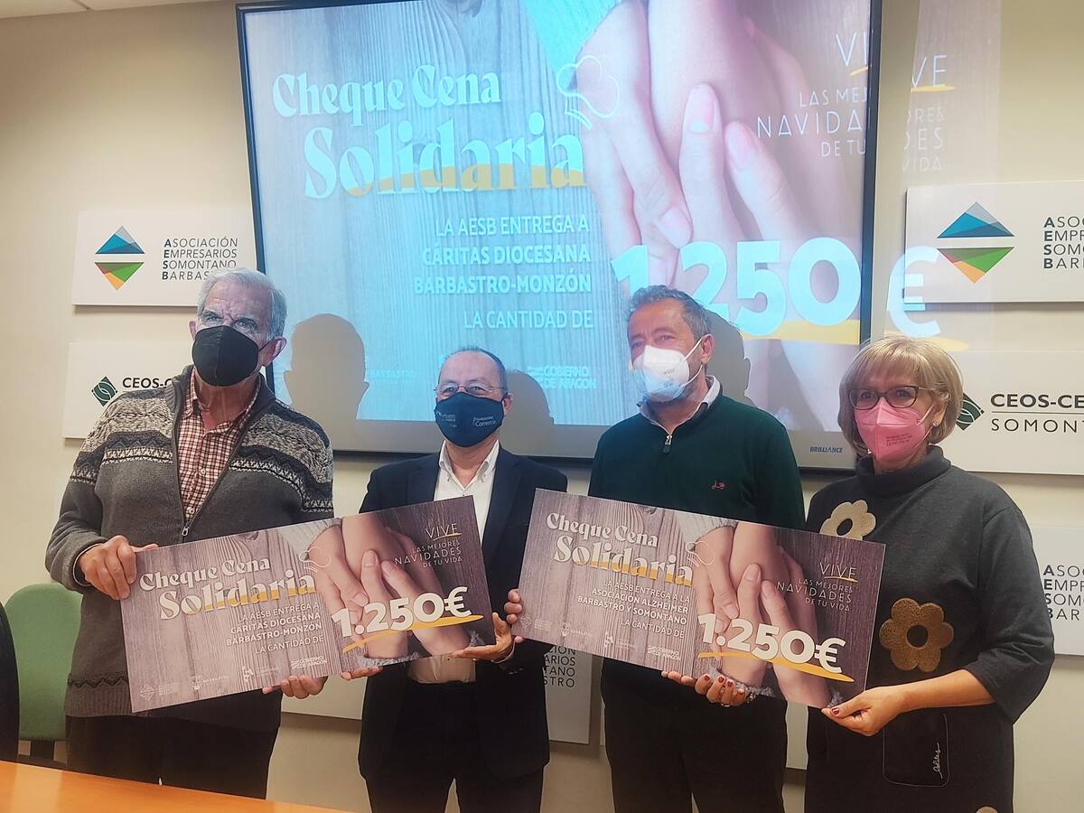 Los empresarios de Barbastro donan 2.500 euros de su cena solidaria a Cáritas y Alzheimer Barbastro