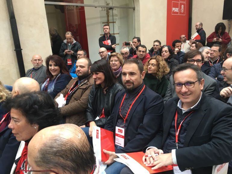 Diego Conesa, al frente de la delegación murciana socialista presente en el Comité Federal del PSOE, que aprueba hoy el nuevo Reglamento de Estatutos.