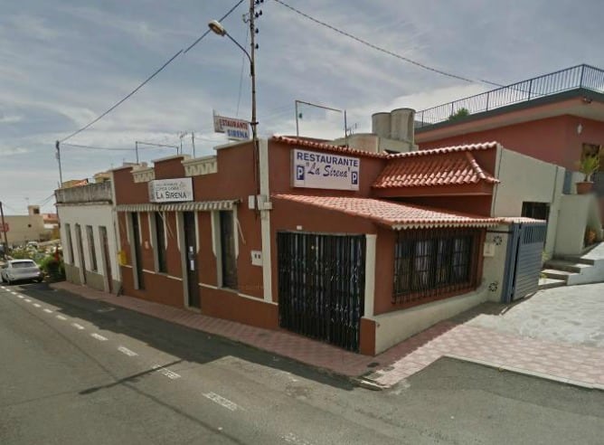 El restaurante La Sirena, donde las dos mujeres fueron agredidas en Tacoronte