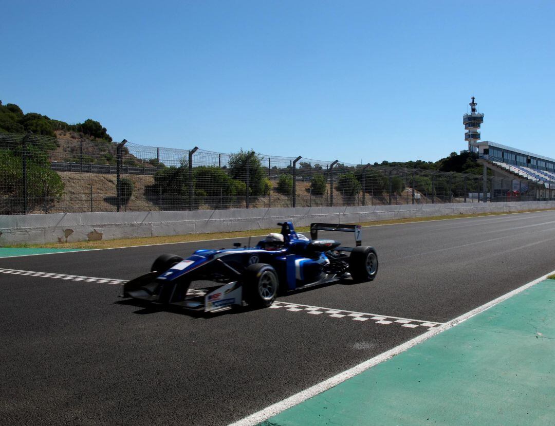 Han comenzado ya los entrenamientos en el Circuito de Jerez 