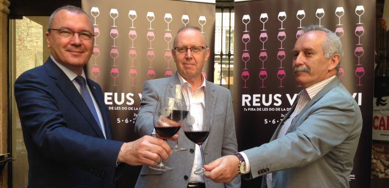 D'esquerra a dreta, Carles Pellicer, alcalde de Reus en funcions, Isaac Sanromà, President de la Cambra de Comerç, i Carles Tubella, organitzador de la fira.