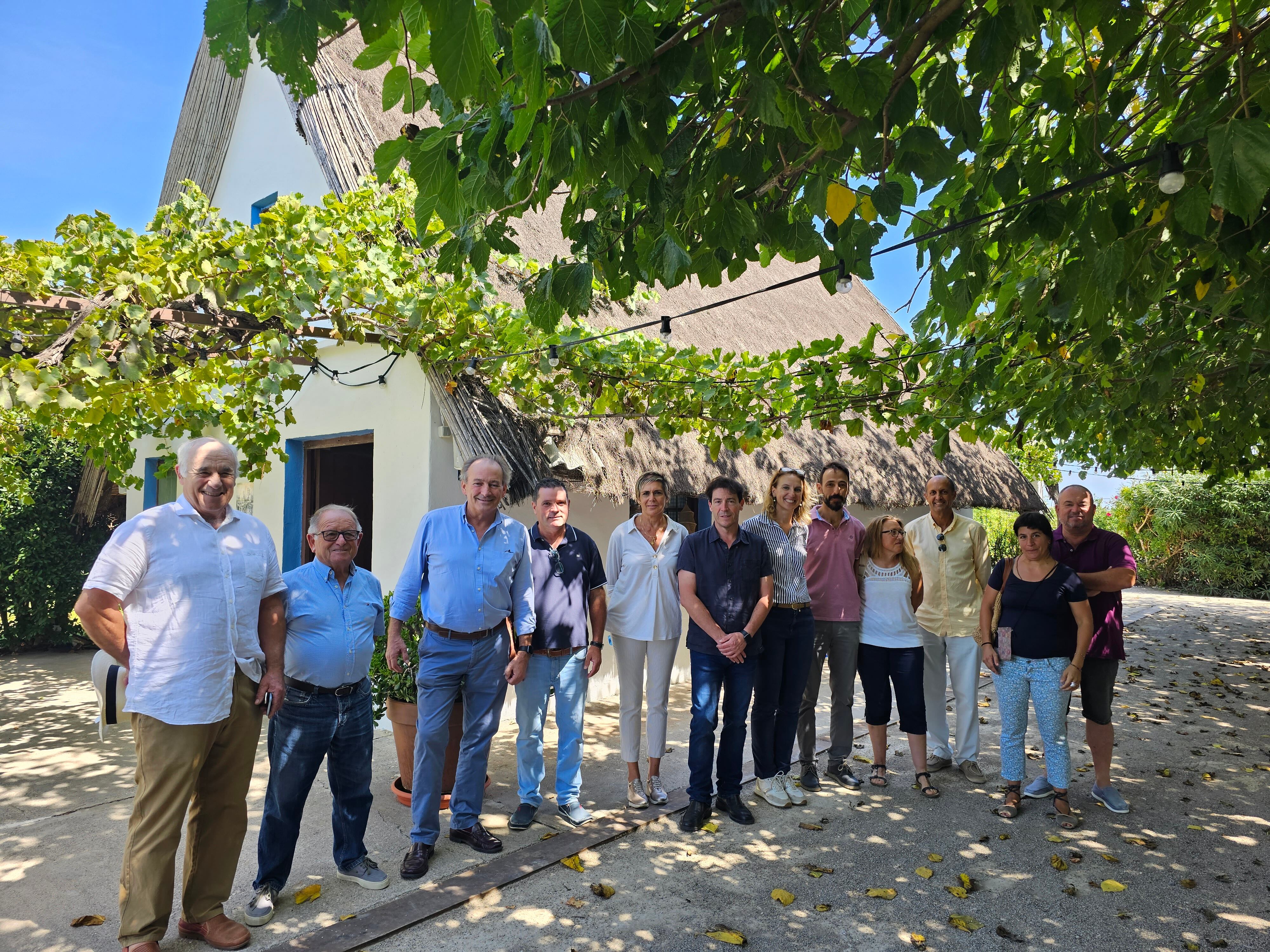 El conseller de Agricultura visita el entorno de l&#039;Albufera en el Dia Mundial de l&#039;Agricultura junto a la directora general de Producción Agrícola y Ganadera, Leticia Sanchiz