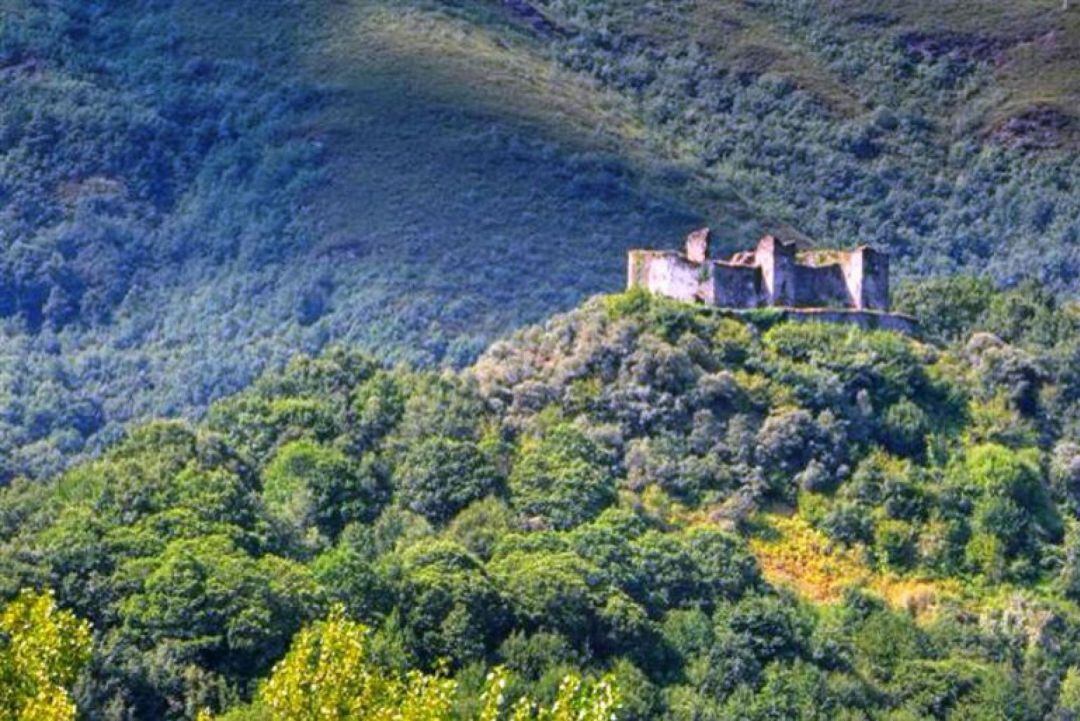 Castillo de Sarracín