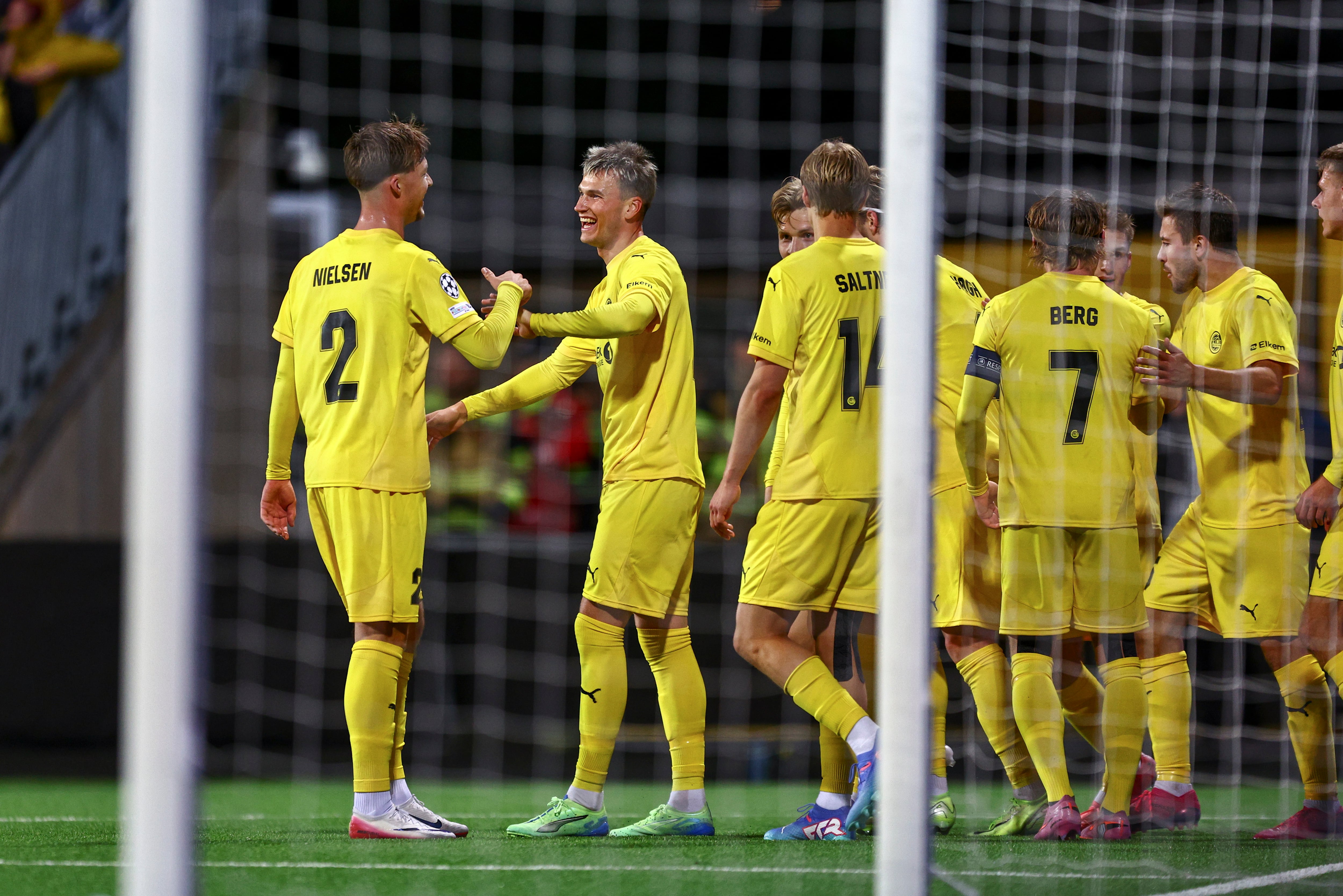 Los jugadores de Bodo/Glimt celebran un gol(Liga de Campeones, Noruega) EFE/EPA/MATS TORBERGSEN NORWAY OUT
