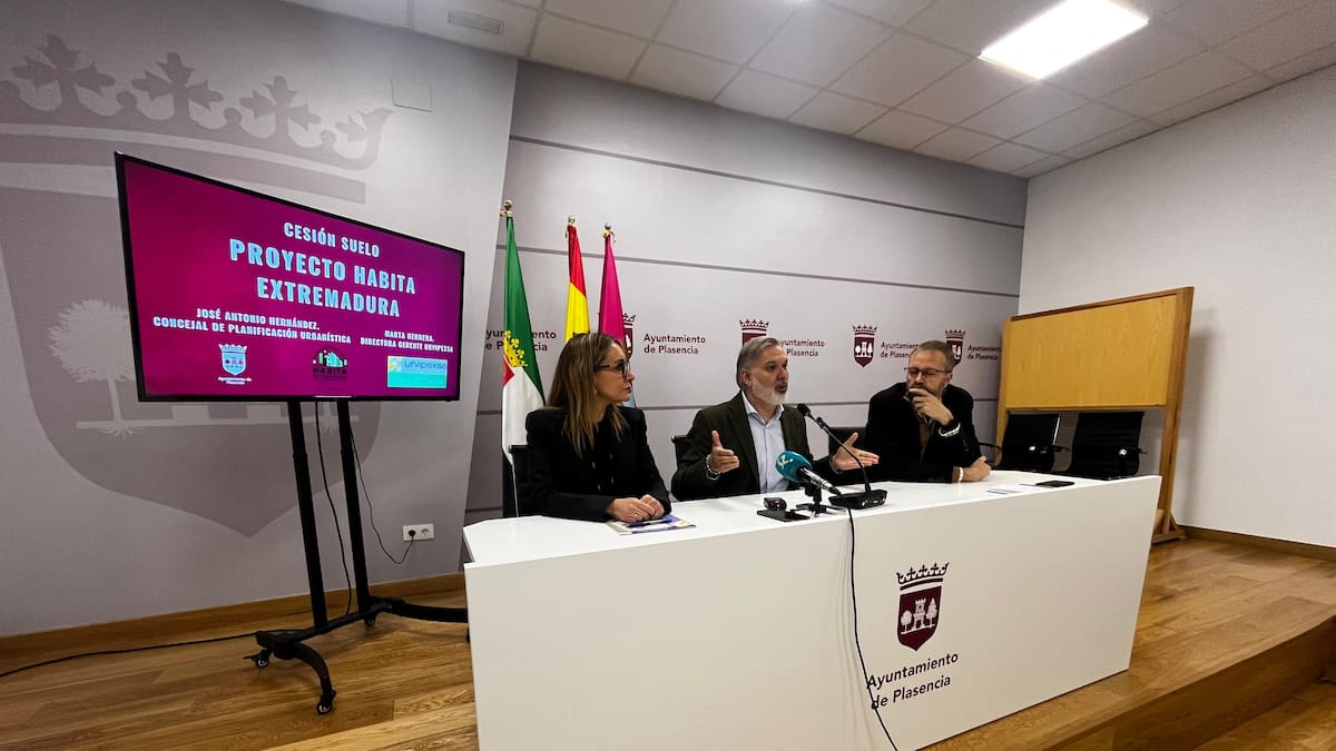 Plasencia avanza en la construcción de vivienda asequible con Urbipexa pese a un “error sin importancia” en uno de los suelos