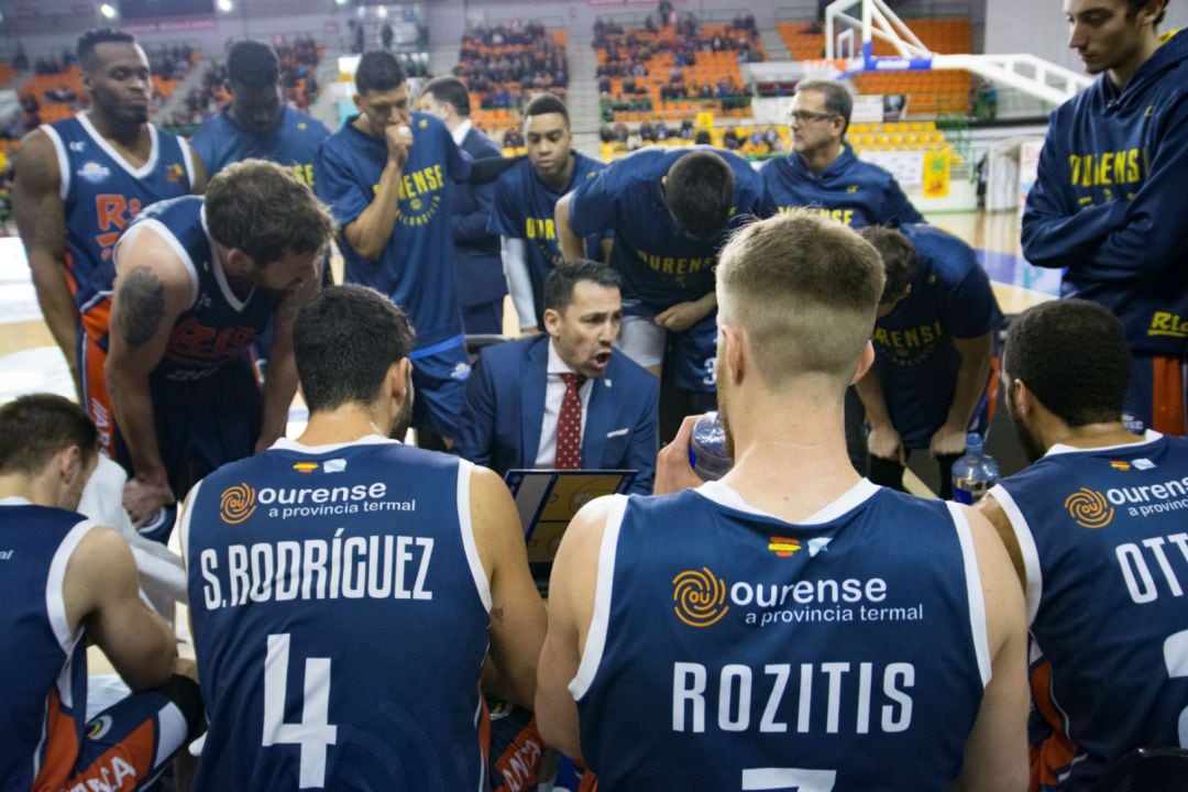 Buen sabor de boca dejó, el último partido de este año en el Pazo, el Club Ourense Baloncesto, al ganarle al Cáceres 85-73