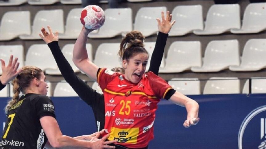 Nerea Pena liderando a las Guerreras en el preolímpico para lograr el billete para los Juegos Olímpicos de Tokio 