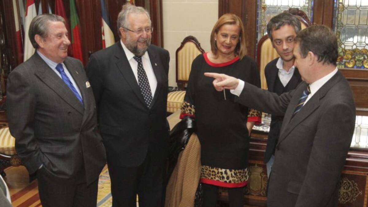 Caballero: “Paco Vázquez fue el mejor alcalde que hubo en España... pero yo soy mejor”