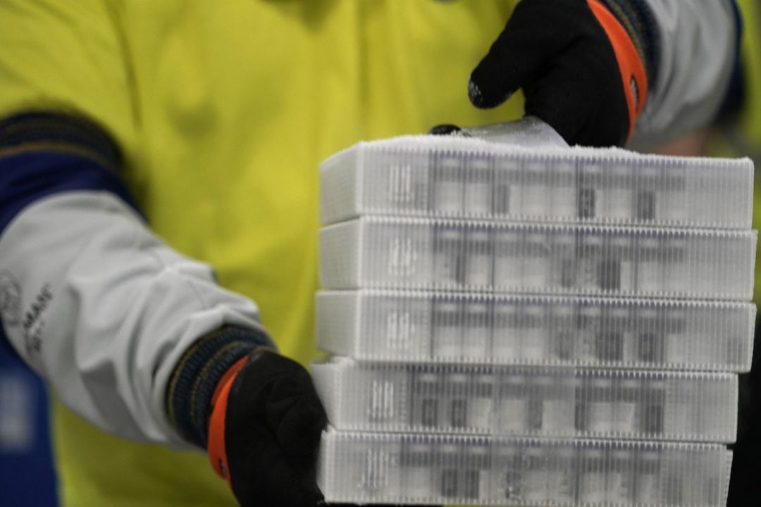 Viales con la vacuna contra el coronavirus de Pfizer.