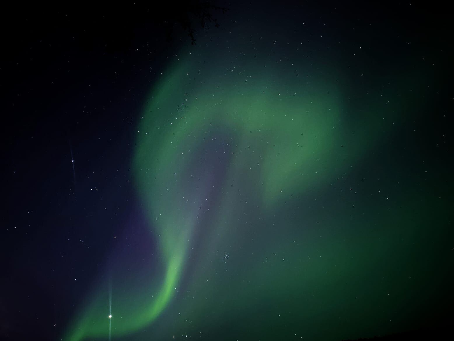 Aurora boreal en el círculo polar ártico (Noruega)