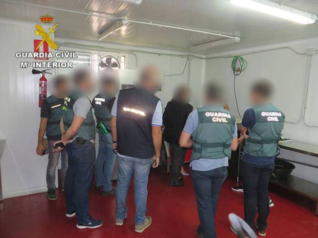 Una de las inspecciones de la Guardia Civil en Magrudis