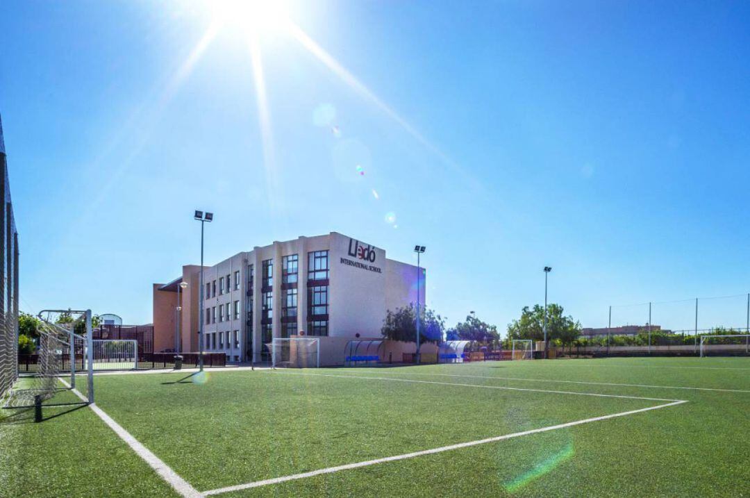 Ágora Lledó International School 
 