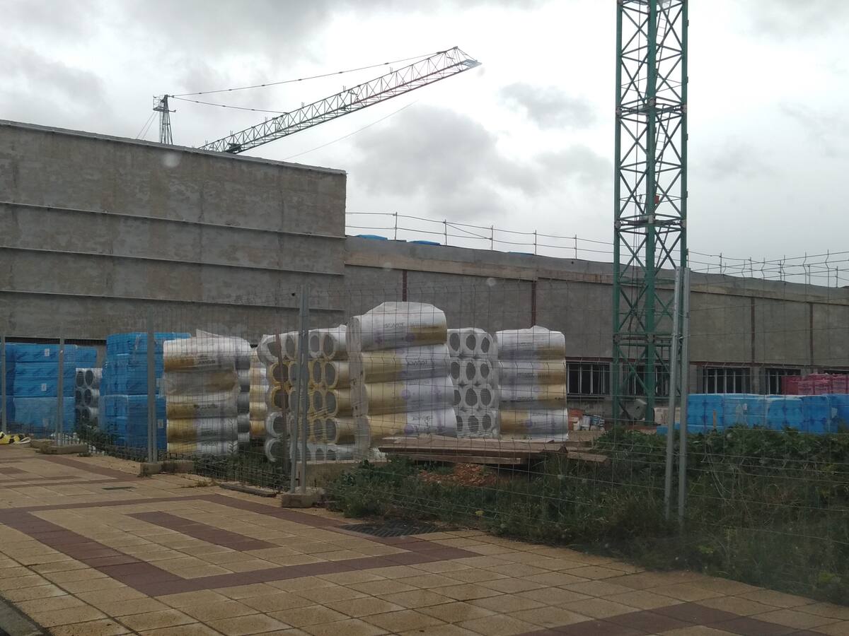 Piden explicaciones a la Junta por la paralización de las obras del nuevo conservatorio