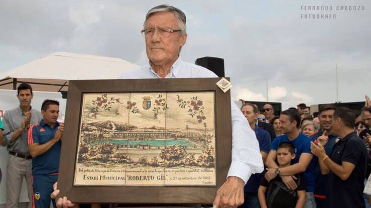 ROBERTO GIL, HISTORIA VIVA DEL VALENCIA