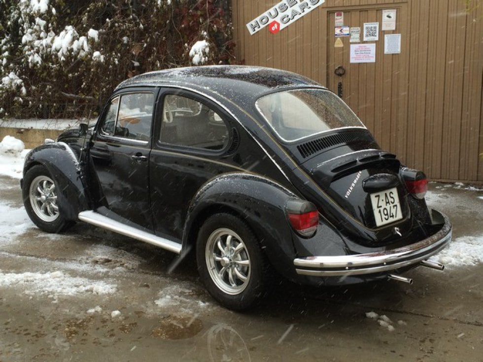 Coche estacionado. - Archivo.