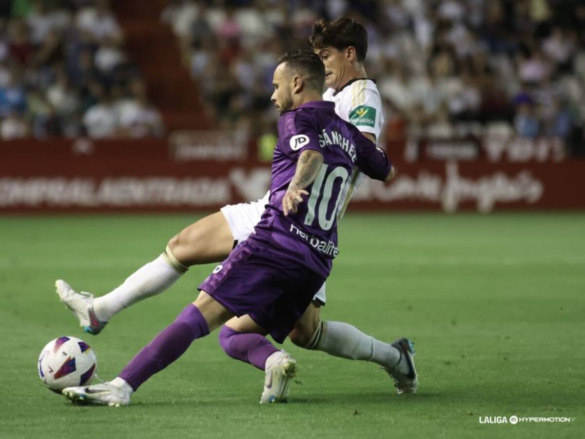 El Real Valladolid firma una derrota y un partido lamentable en Albacete (2-0)