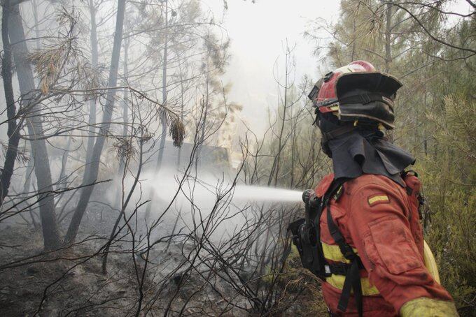 Trabajos de extinción incendio de Las Hurdes