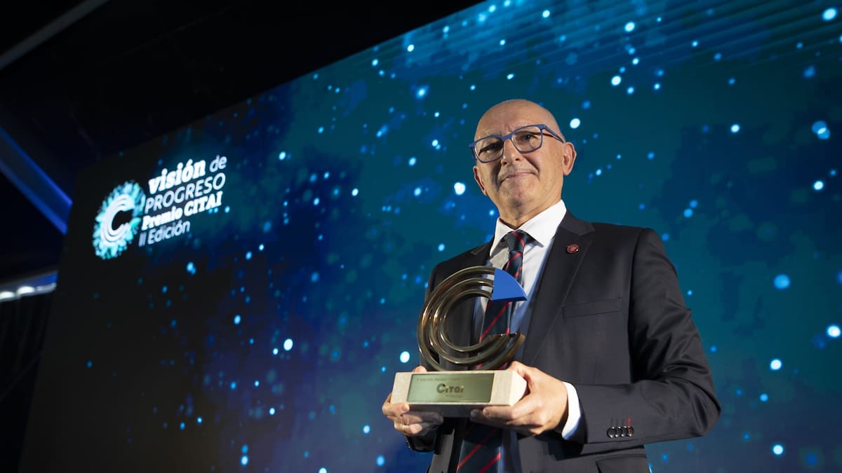 Los Premios CITAI reconocen al vicerrector de la UGR, el galduriense, Enrique Herrera por su trayectoria en innovación