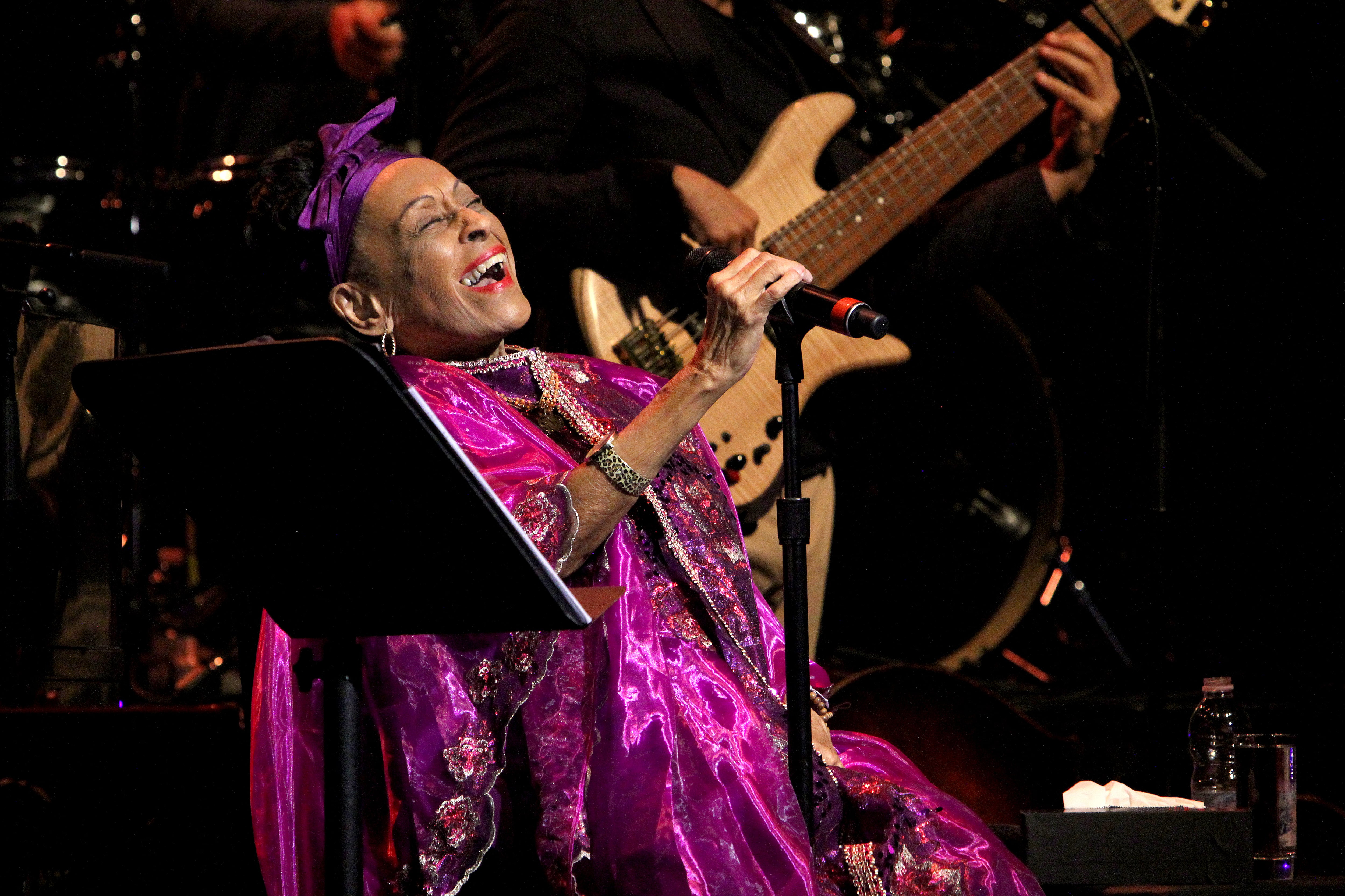 Omara Portuondo en su actuación en 2019 en el Montreal International Jazz Festival. (Photo by Roberta Parkin/Getty Images)