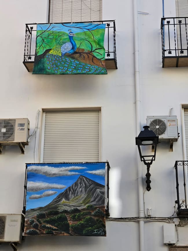 Colgaduras en la calle José Beltrán