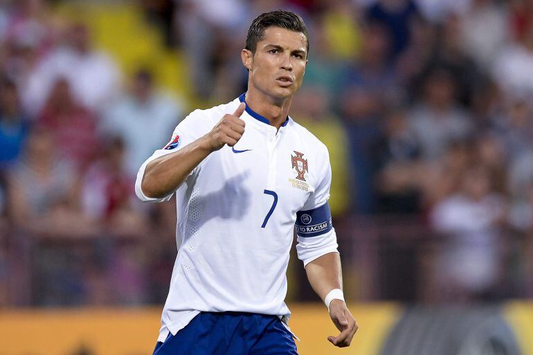 Cristiano Ronaldo firmó un hat trock ante Armenia