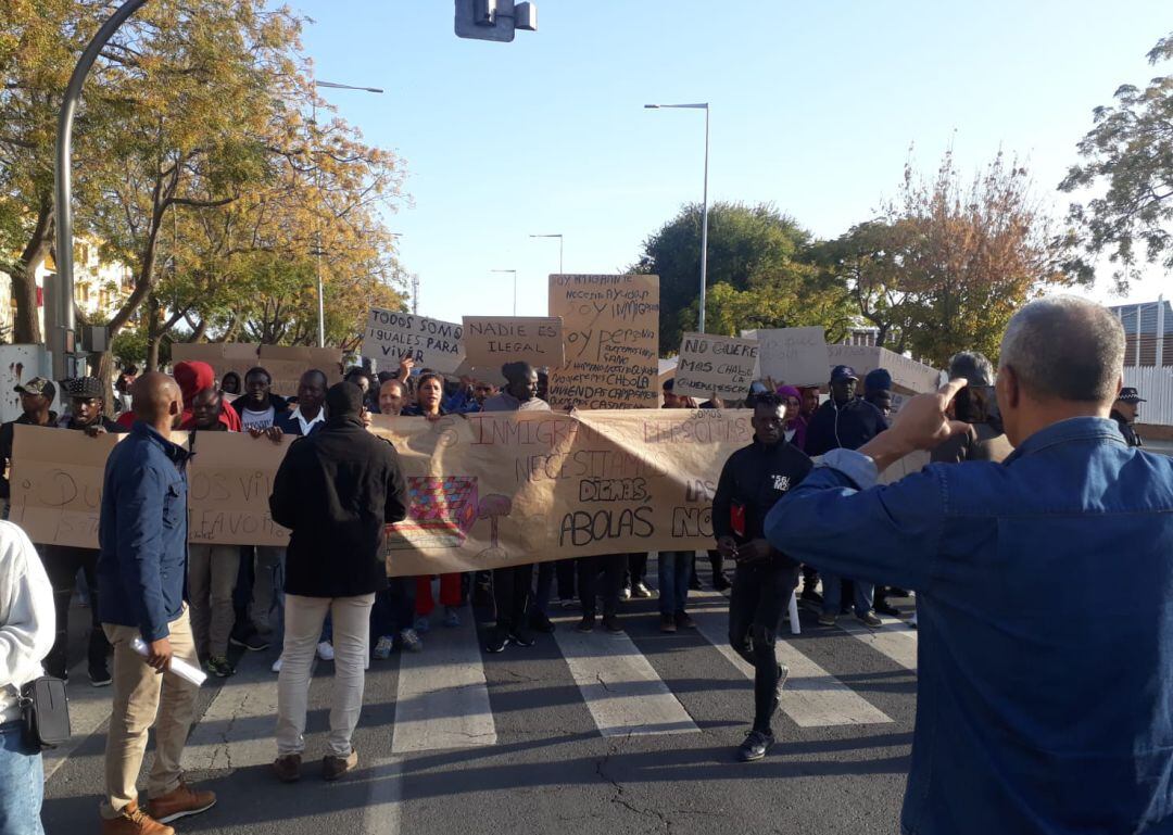 Protesta de inmigrantes en Lepe.