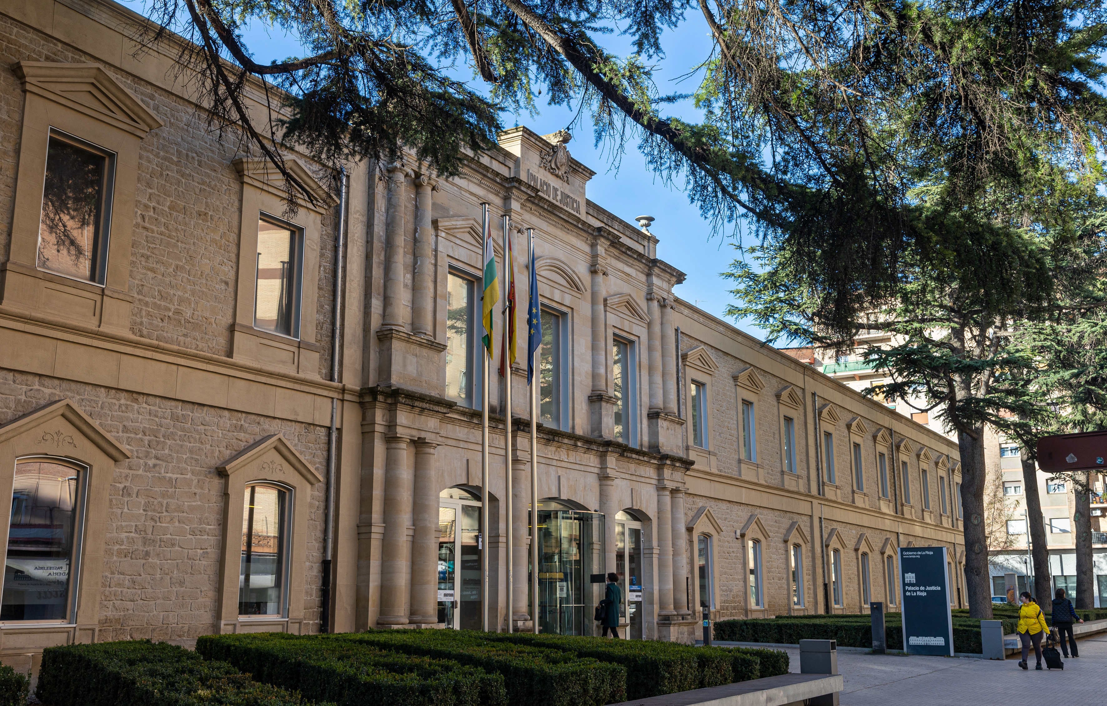 ARCHIVO. Vista de la fachada del Palacio de Justicia de Logroño