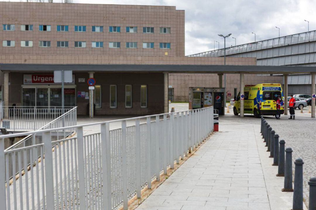 Acceso a Urgencias del Hospital de Segovia 